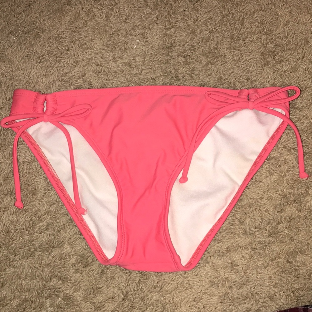 Bikini bottoms